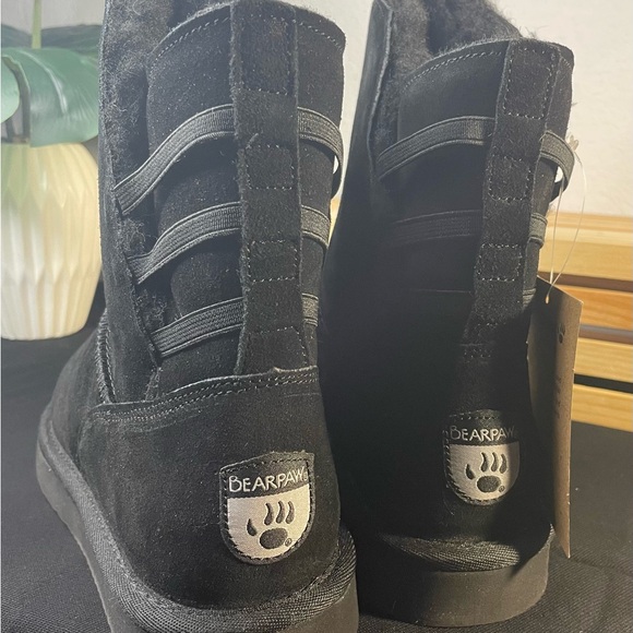 BEARPAW Kylee Suede Water- and Stain-Repellent Boot - Picture 3 of 7